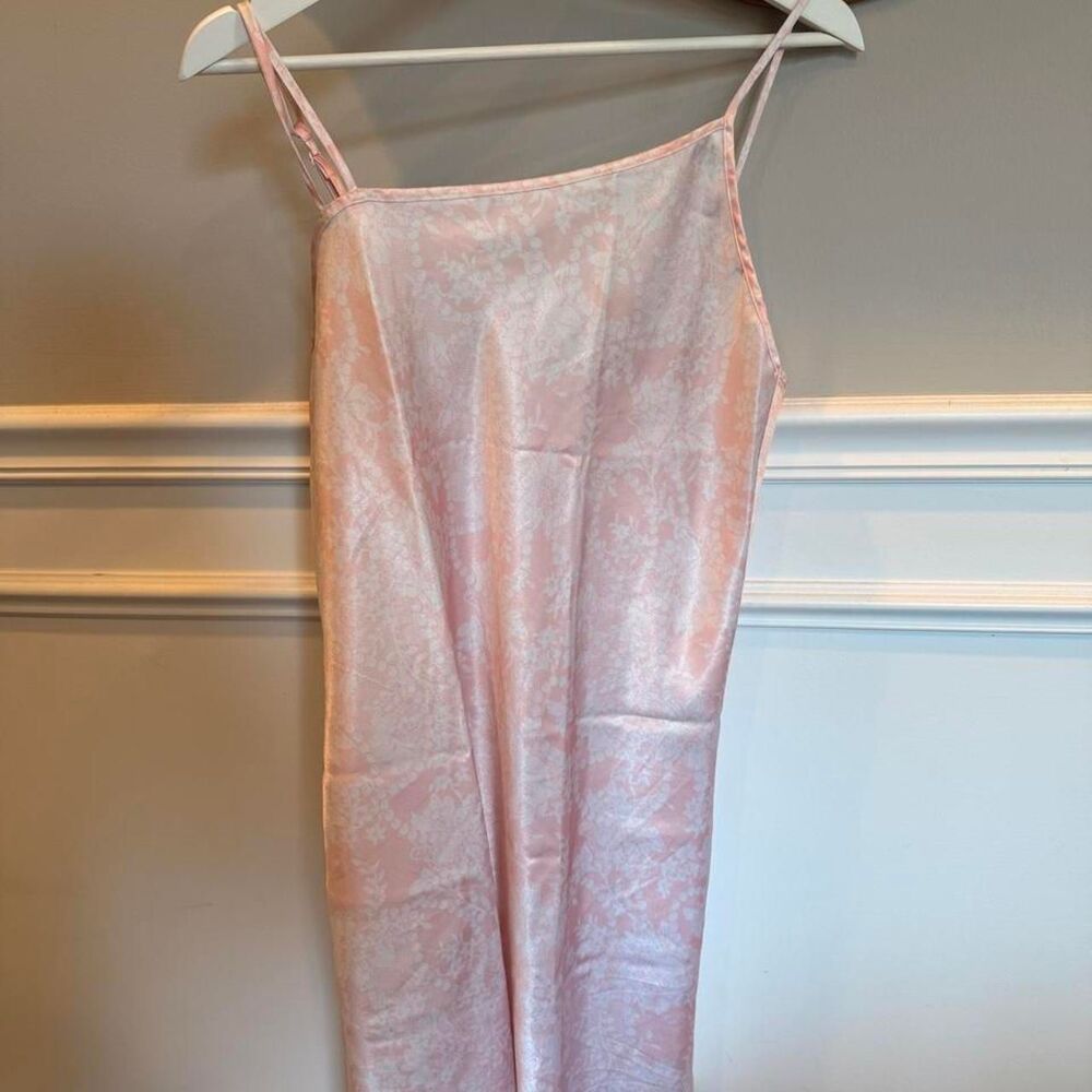 Avon Women's Pink Paisley Slip Dress